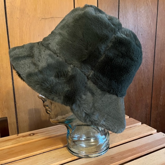Olive Green Faux Fur Bucket Hat - Picture 9 of 16